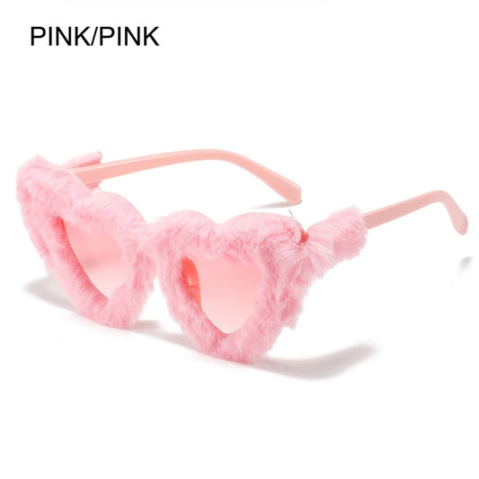 Fluffy Dream – Oversized Plush Sunglasses