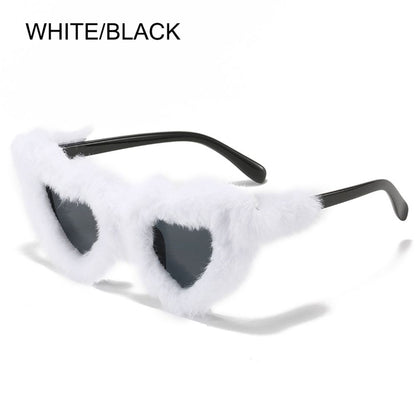 Fluffy Dream – Oversized Plush Sunglasses